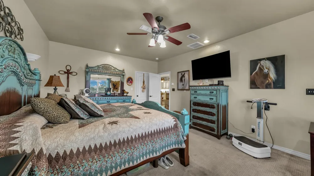 303 Private Road 3365 Boyd, TX 76023