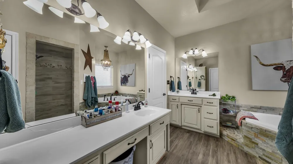 303 Private Road 3365 Boyd, TX 76023