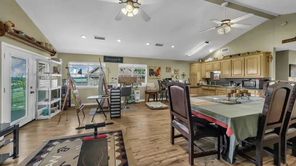 303 Private Road 3365 Boyd, TX 76023