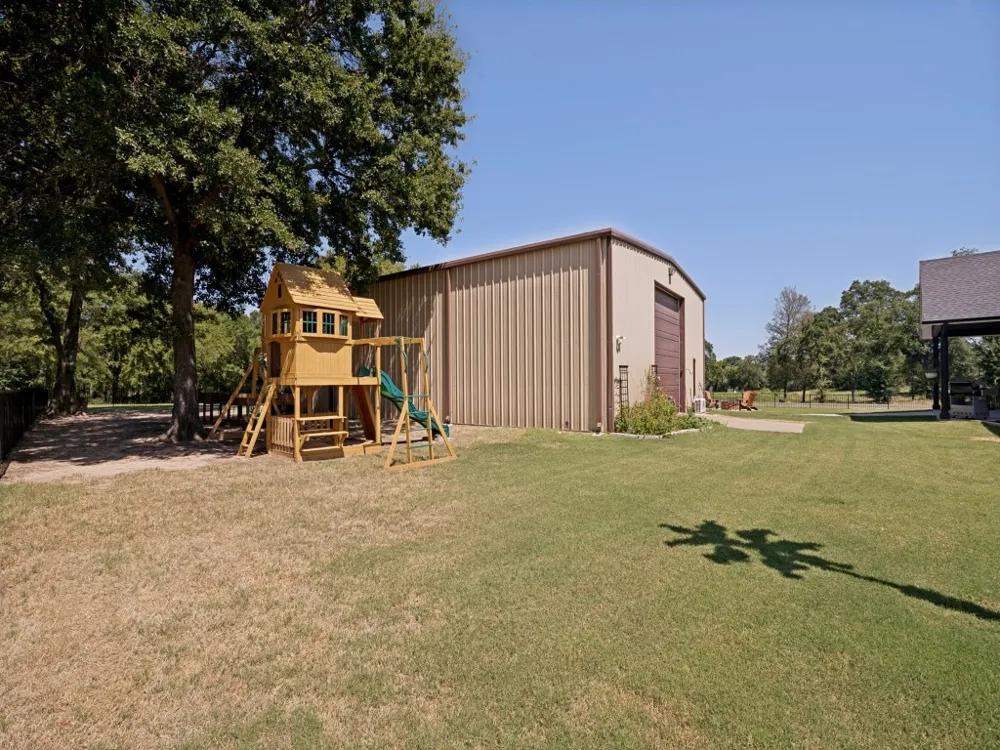 722 Clubview Drive Mabank, TX 75143