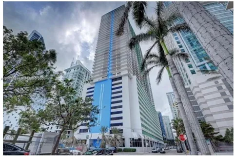 1200 Brickell Bay Dr #1822