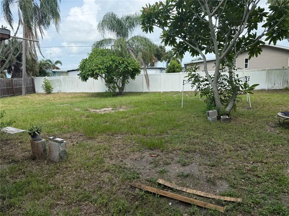 11113 102ND LANE Largo, FL 33773