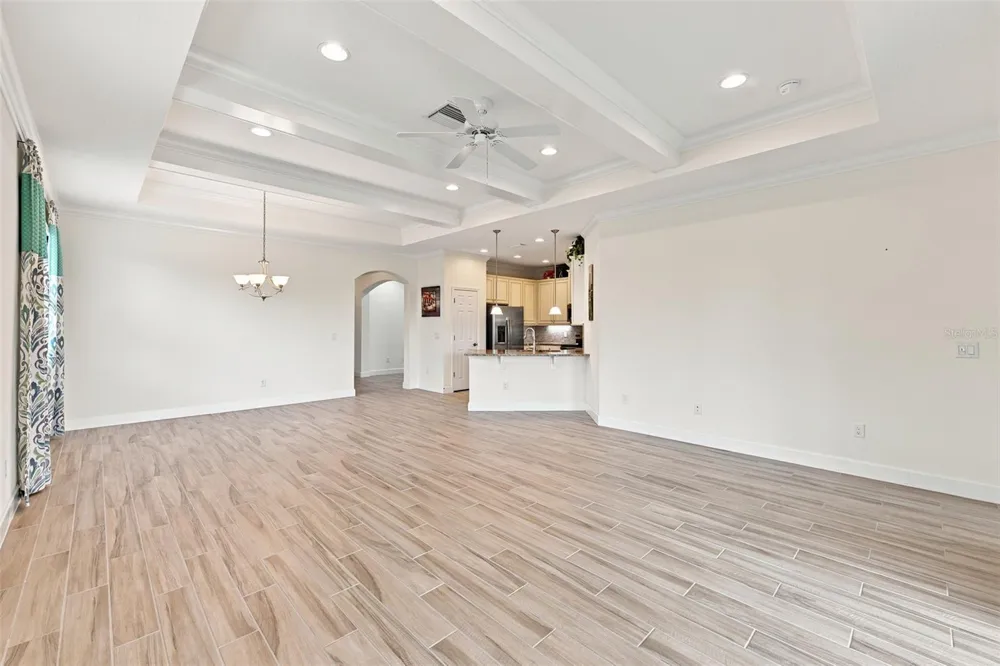 623 CHIPPER DRIVE Sun City Center, FL 33573