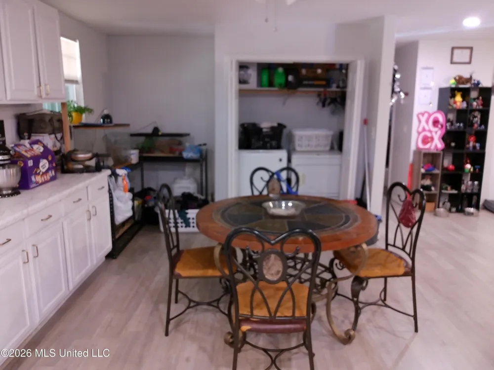 1645 Coy Avenue Wiggins, MS 39577