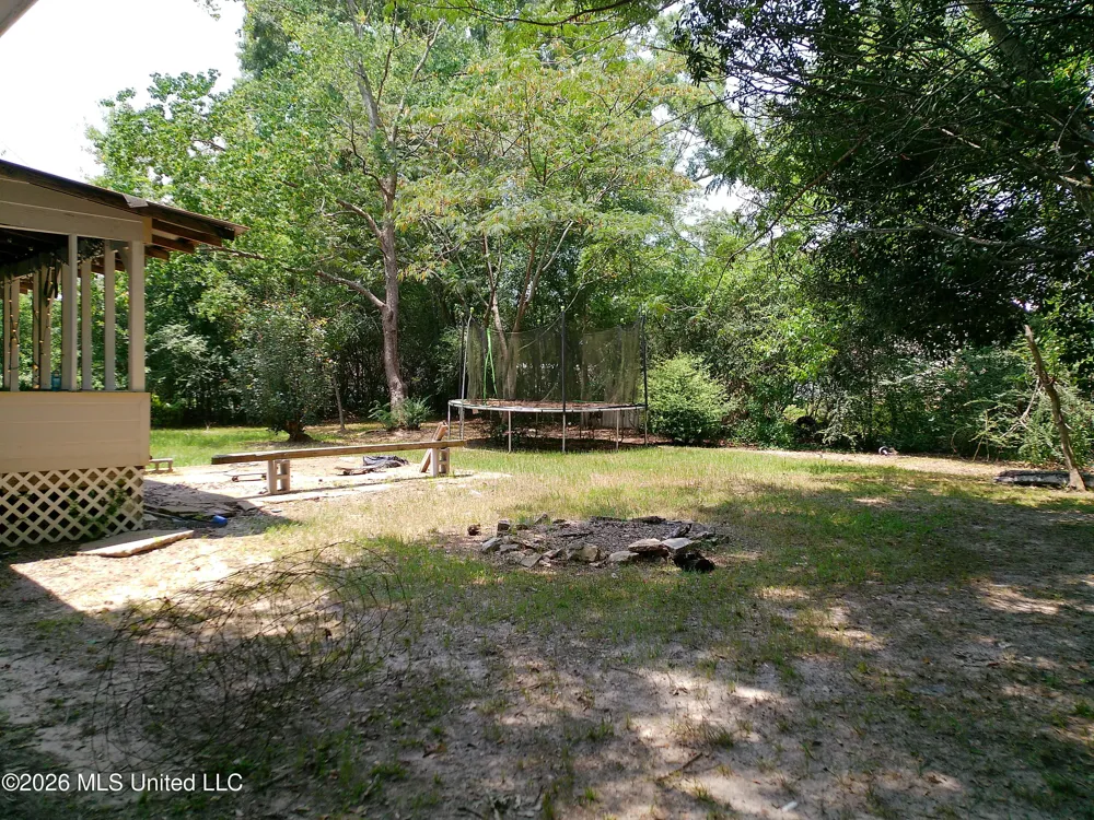 1645 Coy Avenue Wiggins, MS 39577