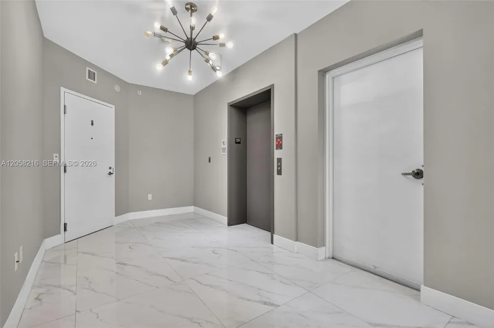 16385 Biscayne Blvd #1215 North Miami Beach, FL 33160