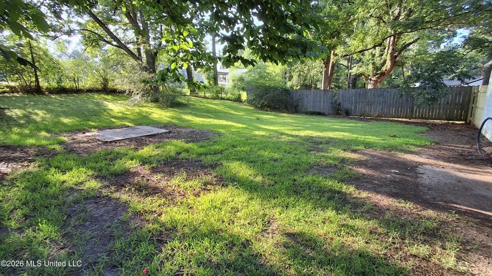 315 Willa Street Batesville, MS 38606