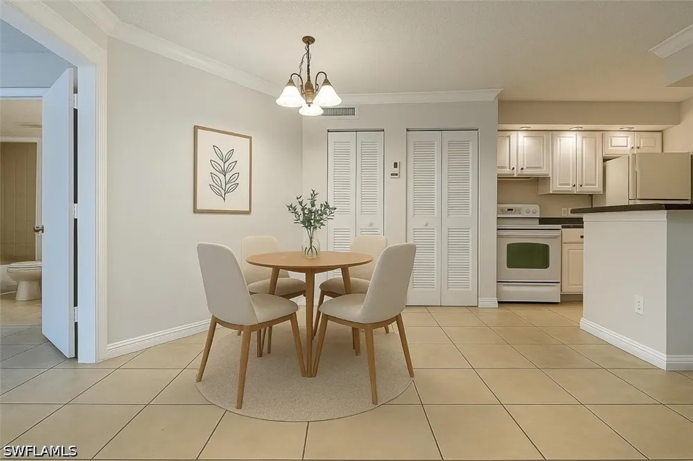 Santa Clara Drive #12 Naples, FL 34104