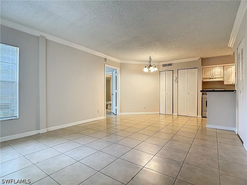 Santa Clara Drive #12 Naples, FL 34104