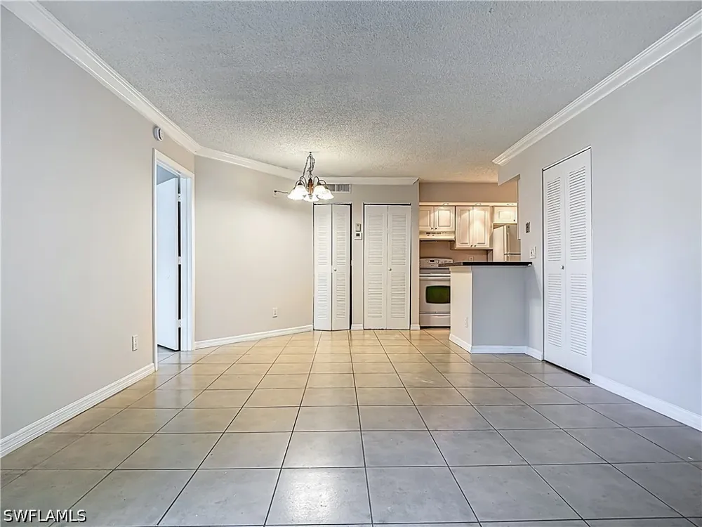Santa Clara Drive #12 Naples, FL 34104