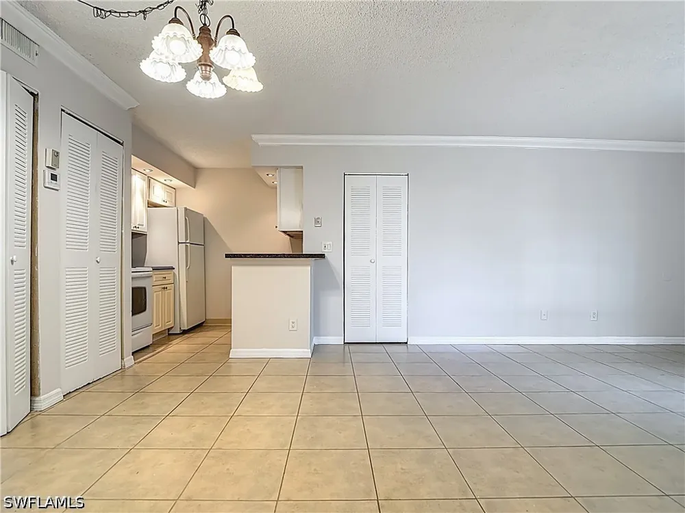 Santa Clara Drive #12 Naples, FL 34104