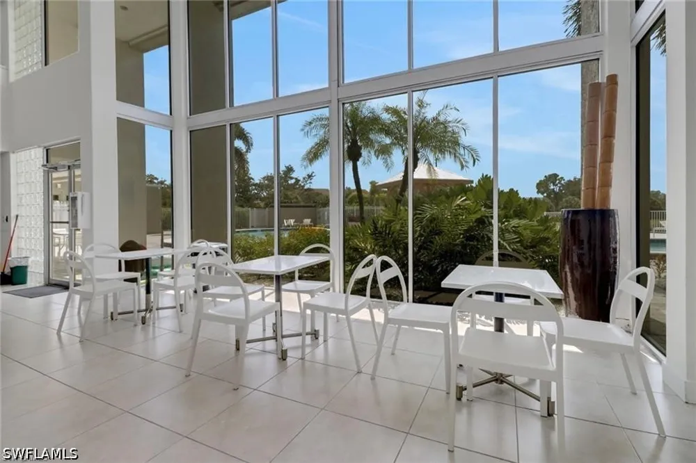 Santa Clara Drive #12 Naples, FL 34104