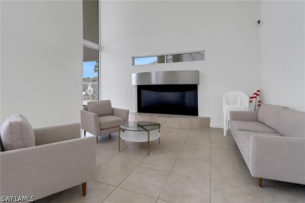 Santa Clara Drive #12 Naples, FL 34104