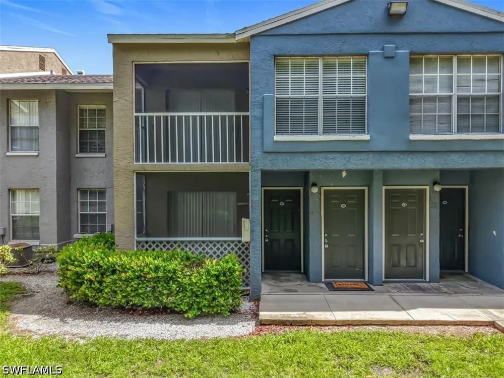 Santa Clara Drive #12 Naples, FL 34104