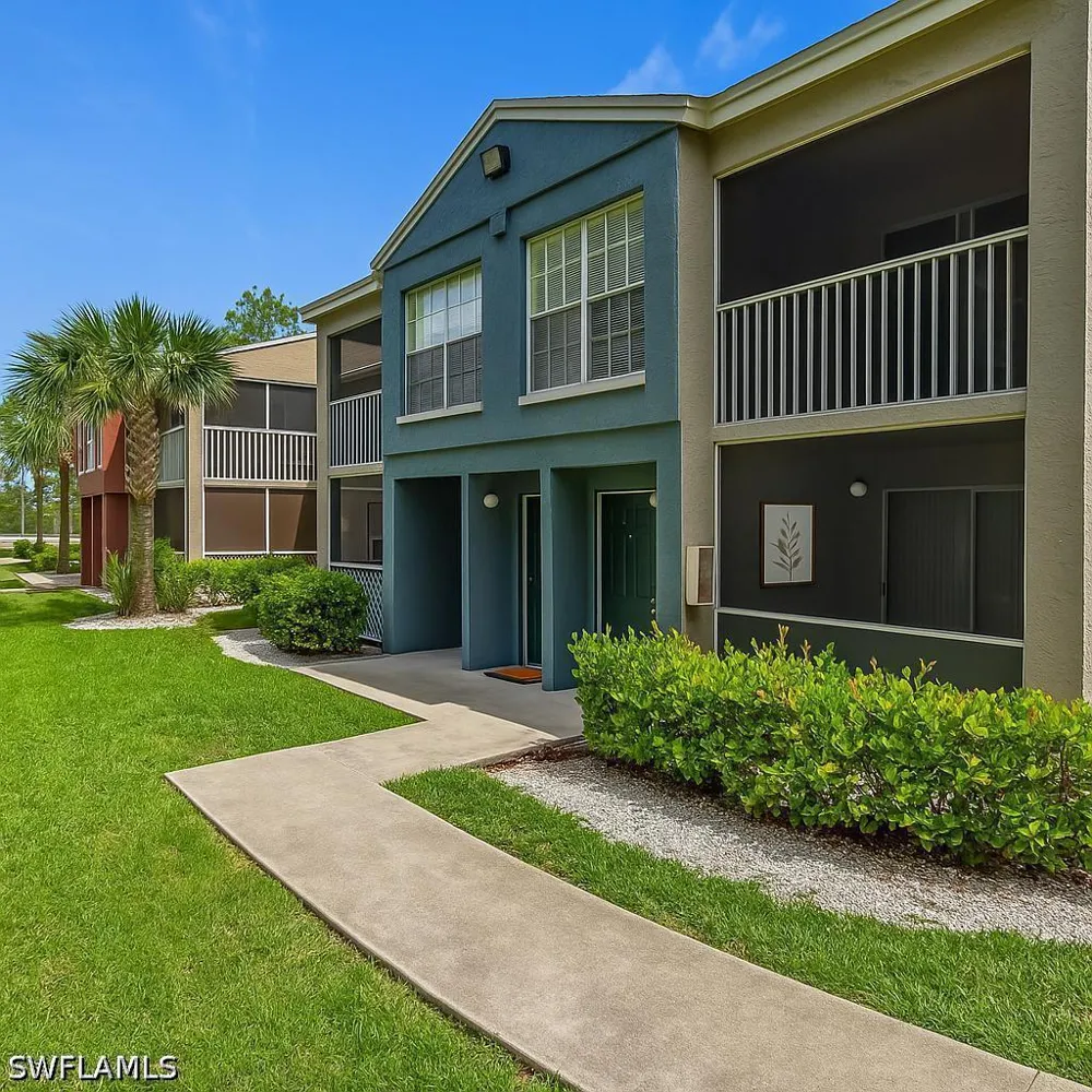 Santa Clara Drive #12 Naples, FL 34104