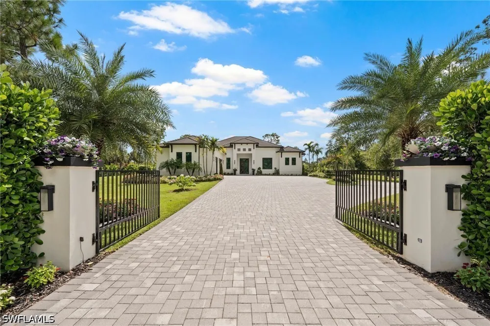 22nd Street SE Naples, FL 34117