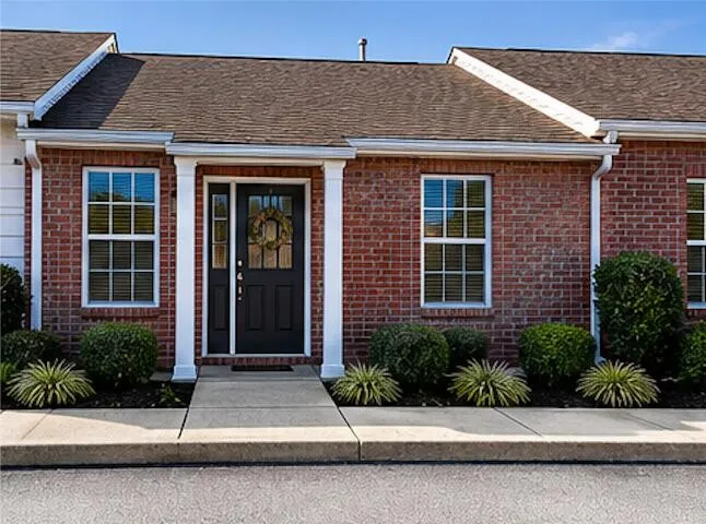 1040 Charlie Daniels PKWY #APT 166 Mount Juliet, TN 37122
