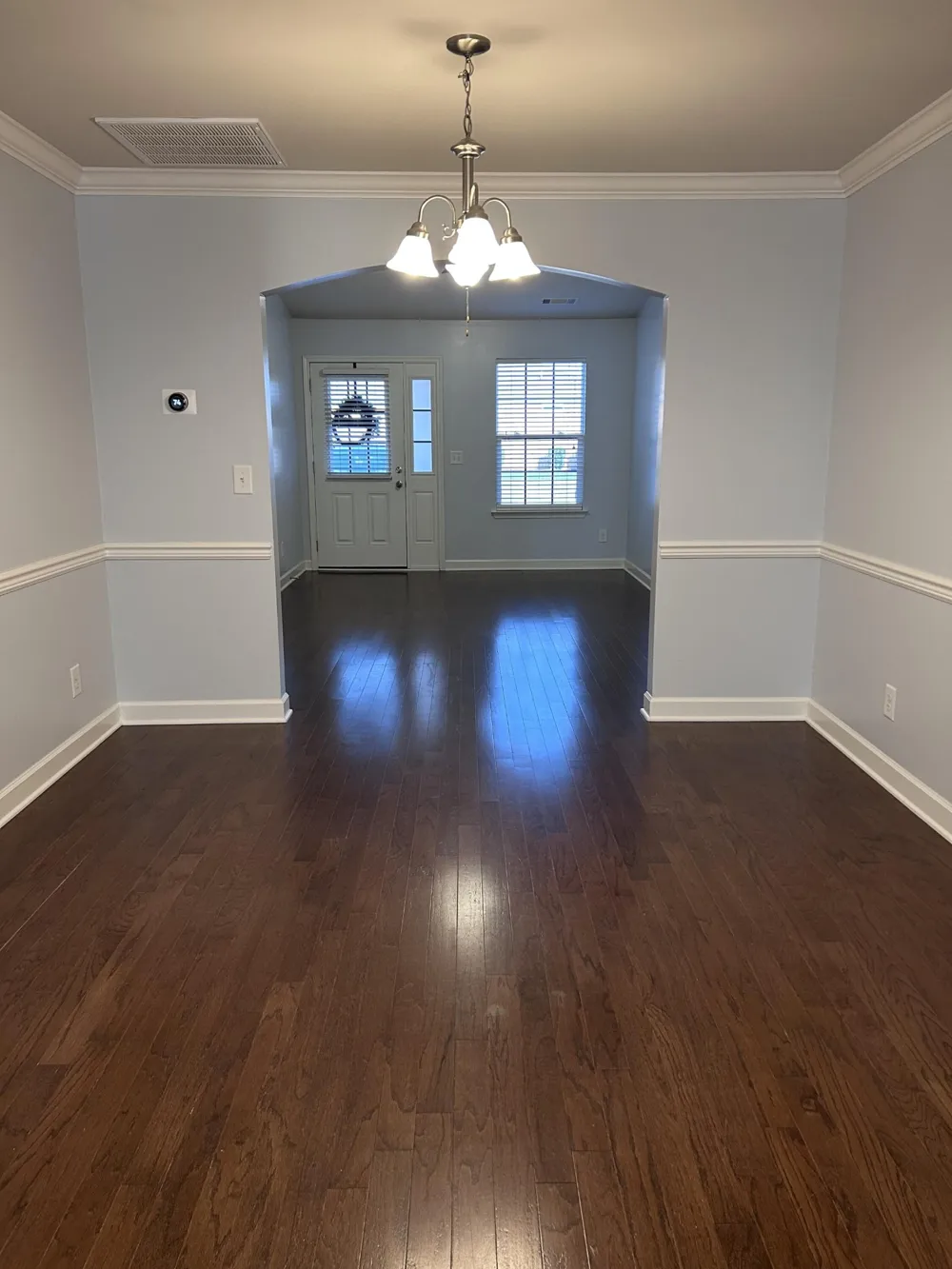 1040 Charlie Daniels PKWY #APT 166 Mount Juliet, TN 37122