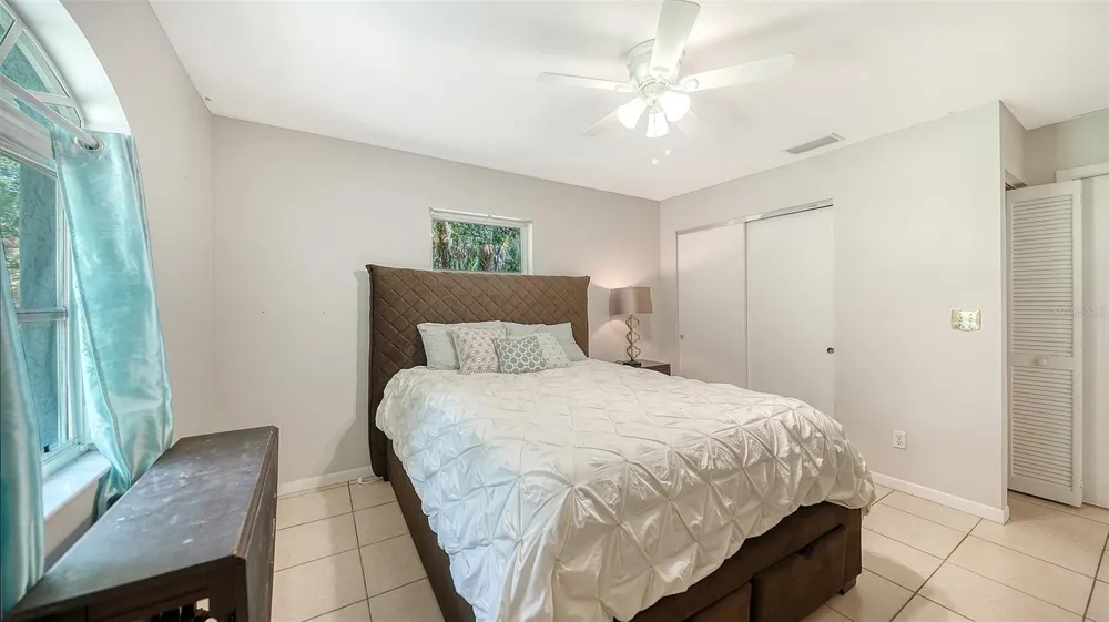 4498 HIDDEN RIVER ROAD Sarasota, FL 34240
