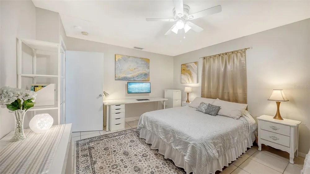 4498 HIDDEN RIVER ROAD Sarasota, FL 34240