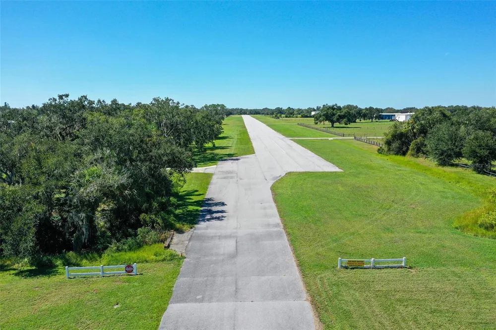 4498 HIDDEN RIVER ROAD Sarasota, FL 34240