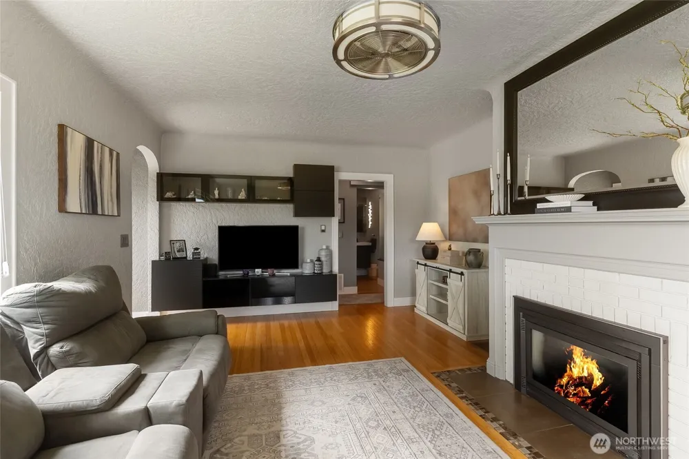 17645 Mclean Road Mount Vernon, WA 98273