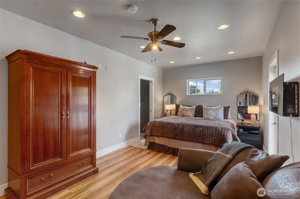 17645 Mclean Road Mount Vernon, WA 98273