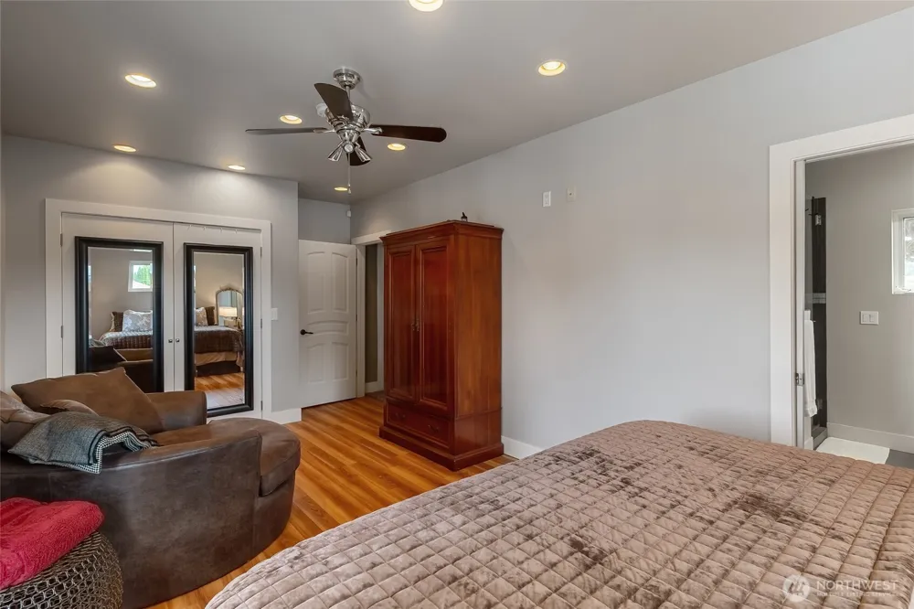 17645 Mclean Road Mount Vernon, WA 98273