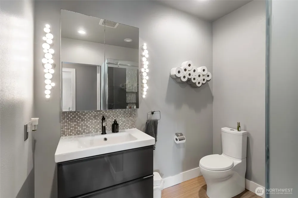17645 Mclean Road Mount Vernon, WA 98273