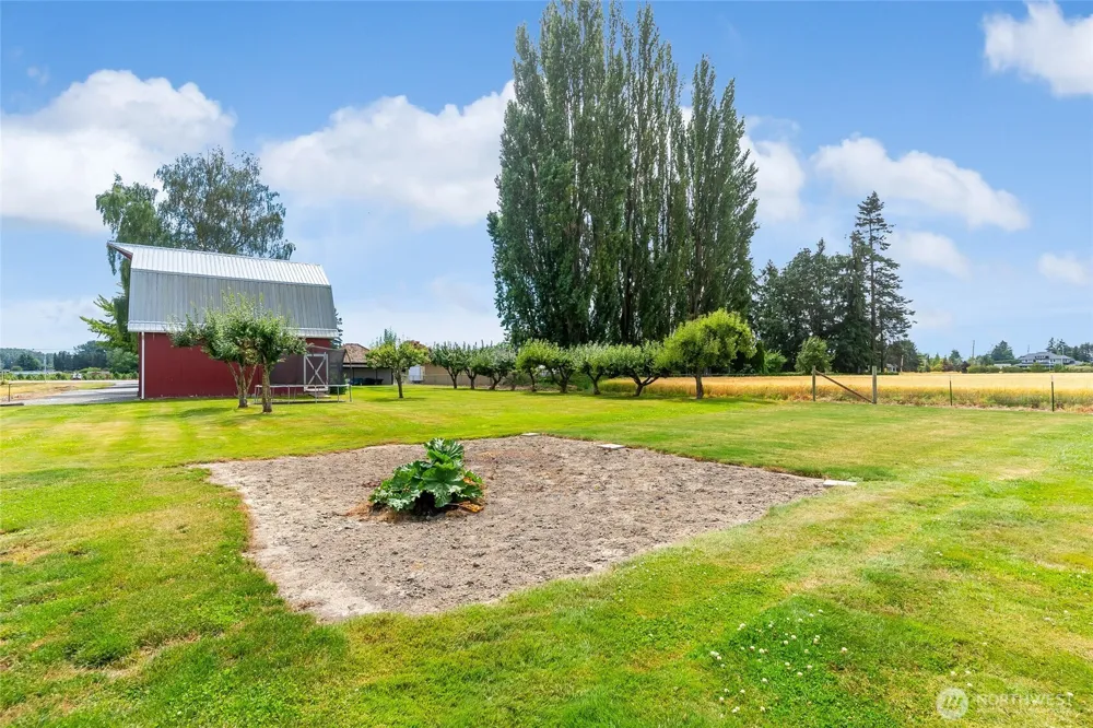 17645 Mclean Road Mount Vernon, WA 98273