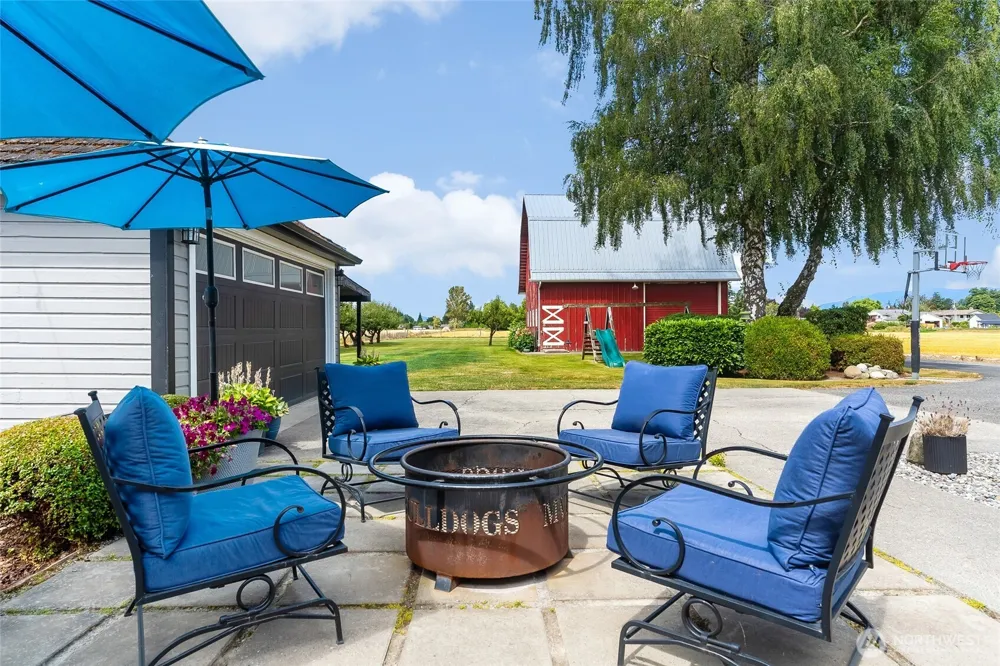 17645 Mclean Road Mount Vernon, WA 98273