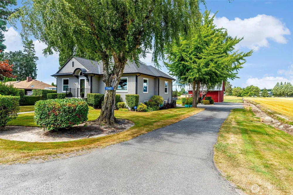 17645 Mclean Road Mount Vernon, WA 98273