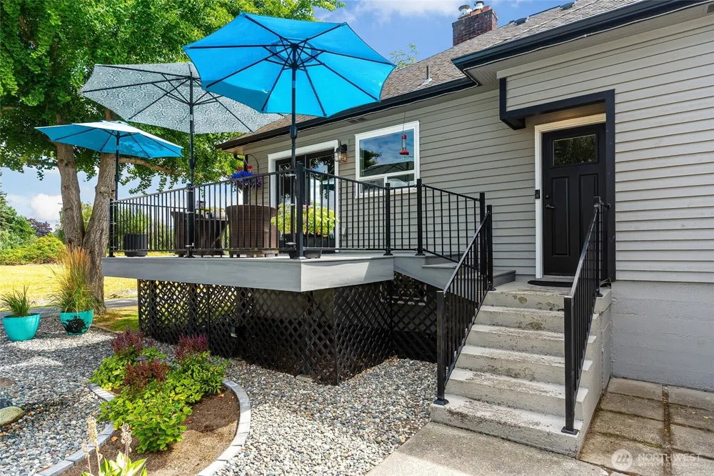 17645 Mclean Road Mount Vernon, WA 98273