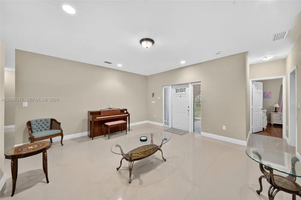 15166 SW 142nd Ct Miami, FL 33186