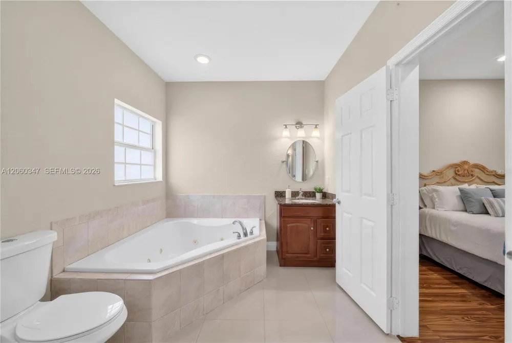 15166 SW 142nd Ct Miami, FL 33186