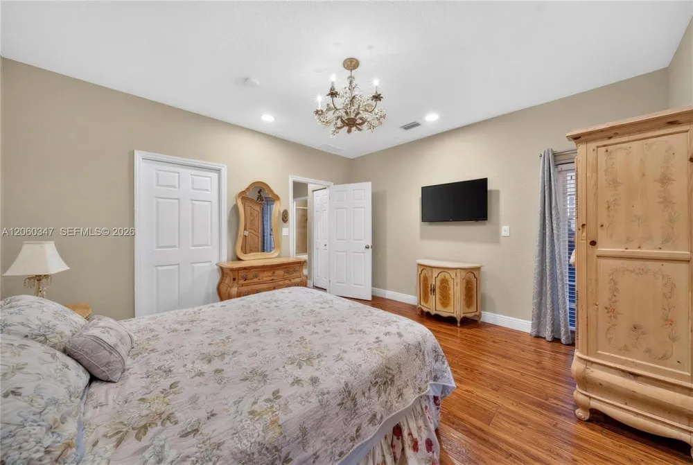 15166 SW 142nd Ct Miami, FL 33186