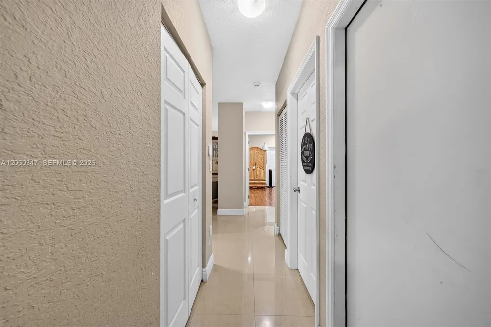 15166 SW 142nd Ct Miami, FL 33186