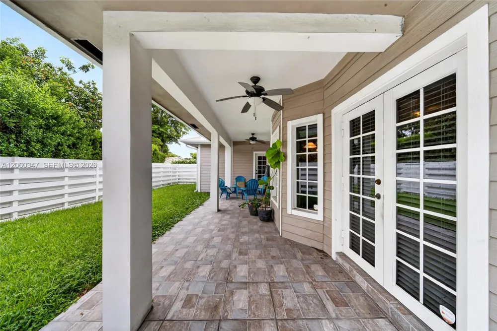 15166 SW 142nd Ct Miami, FL 33186