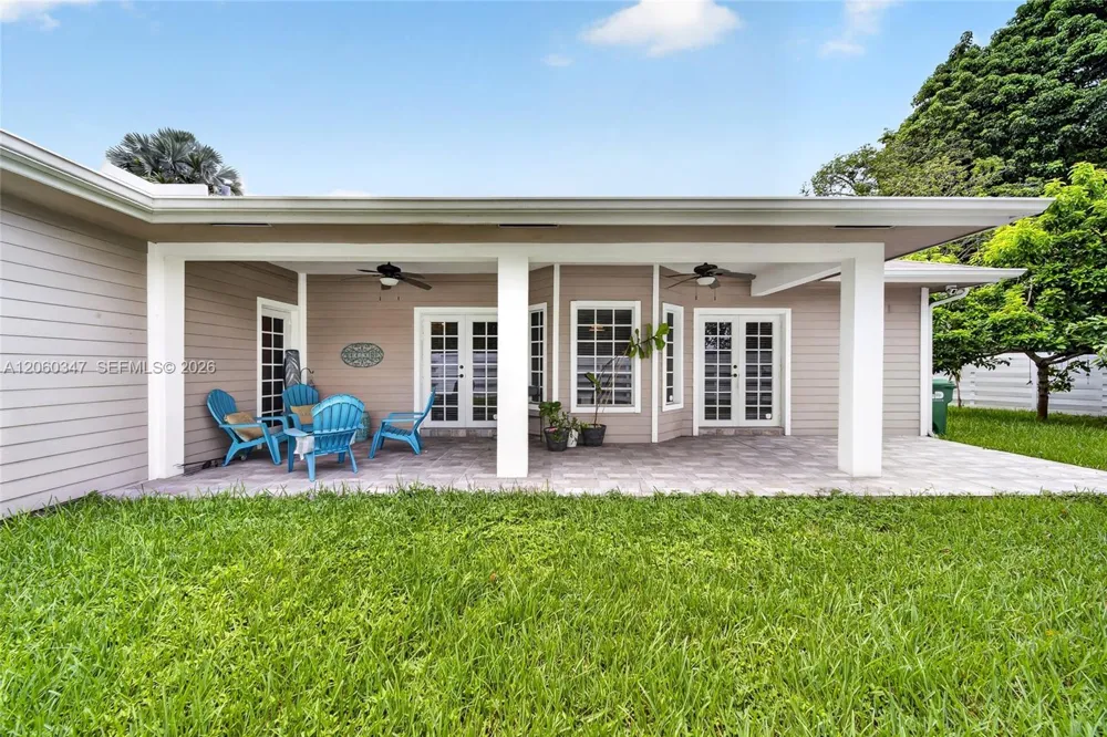 15166 SW 142nd Ct Miami, FL 33186