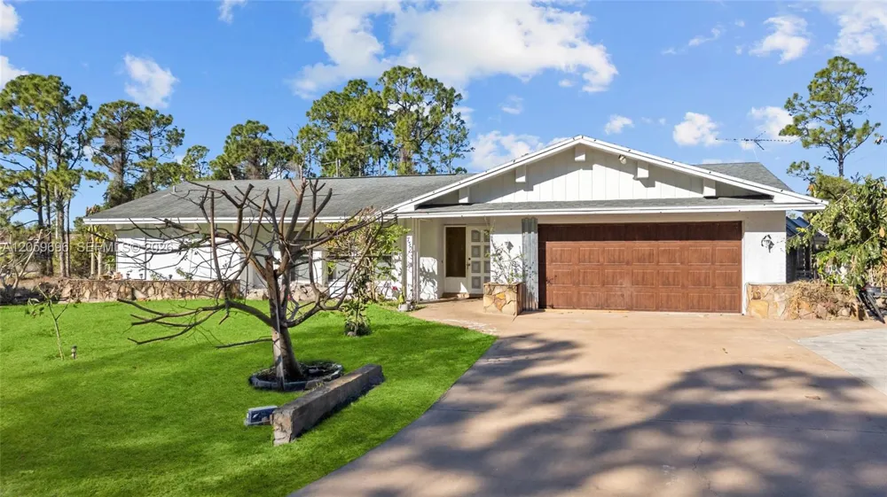730 Bering Ave S Lehigh Acres, FL 33974