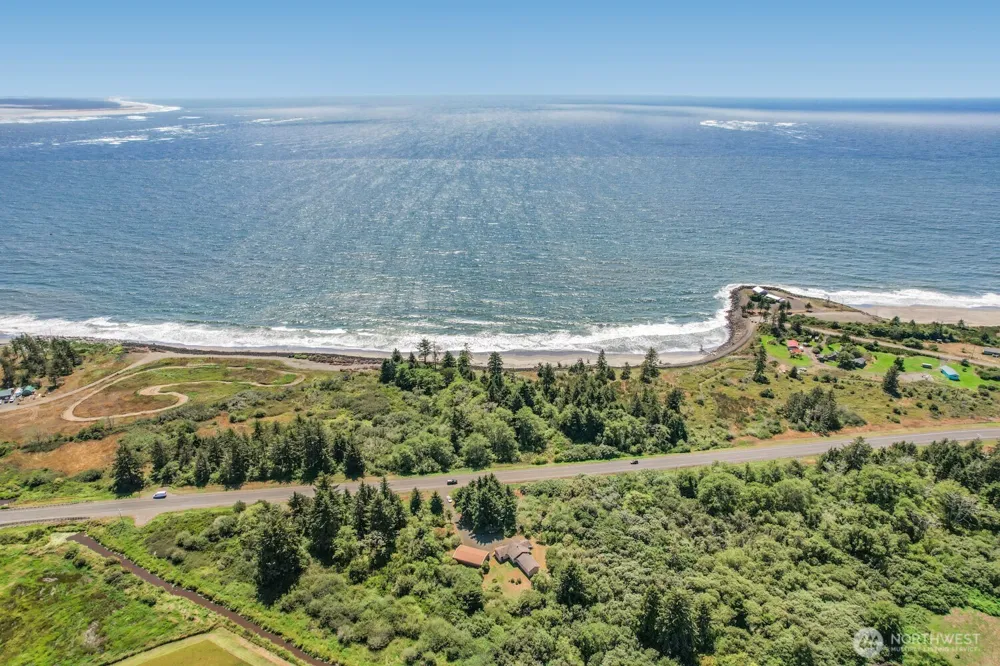 3756 State Route 105 Tokeland, WA 98590