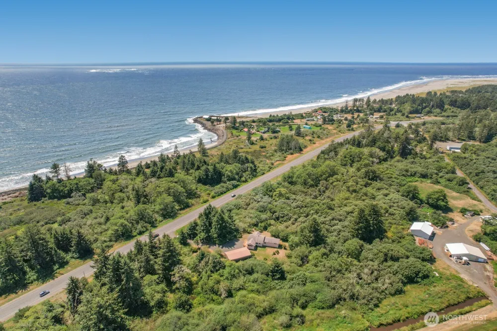 3756 State Route 105 Tokeland, WA 98590