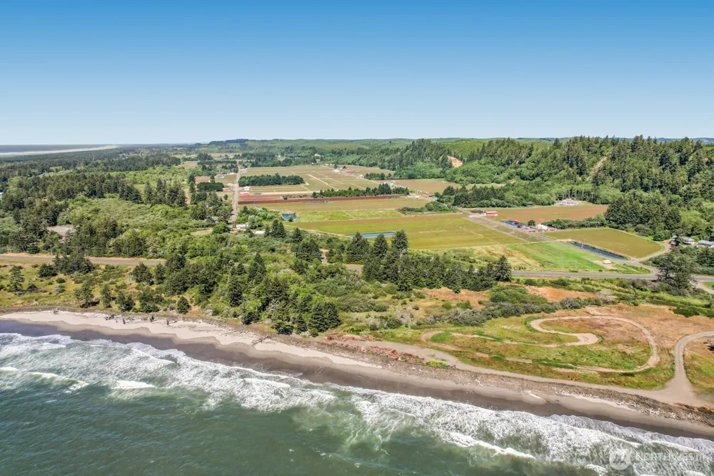 3756 State Route 105 Tokeland, WA 98590