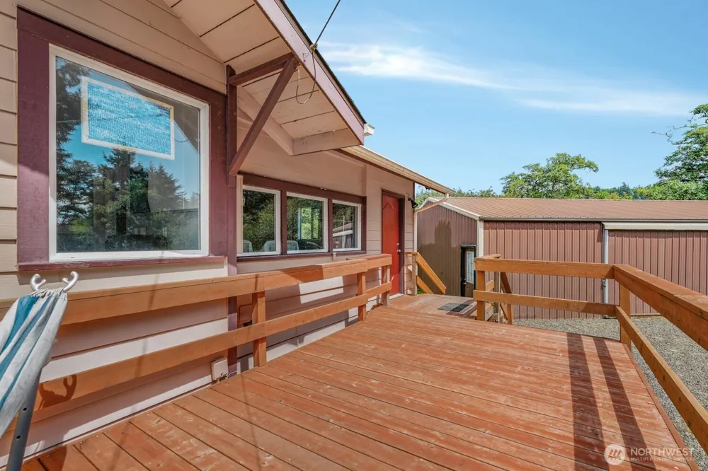 3756 State Route 105 Tokeland, WA 98590