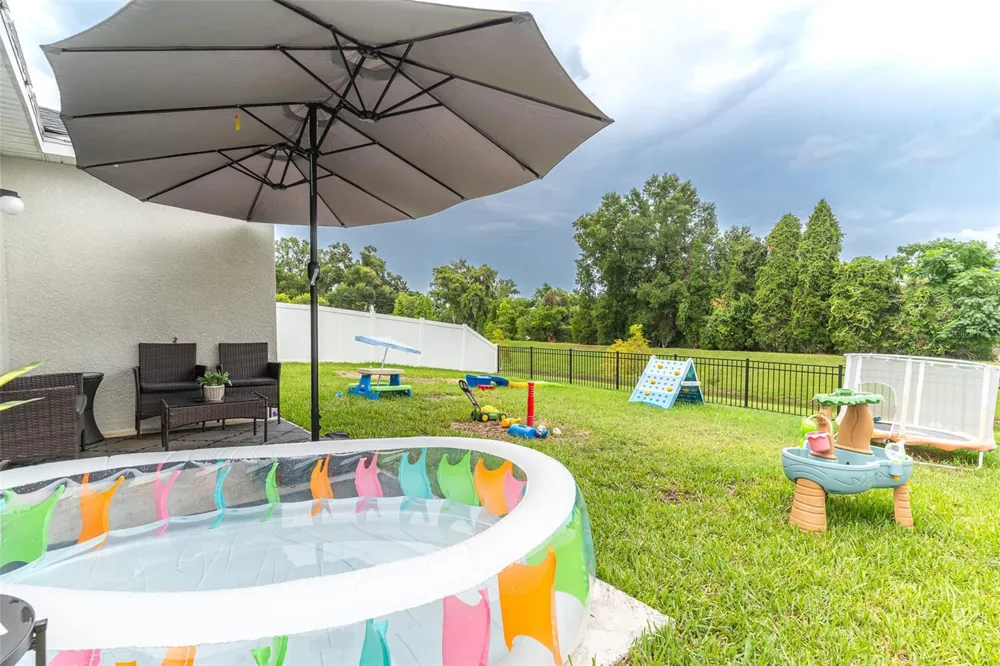 615 VALRI PARK DRIVE Valrico, FL 33594