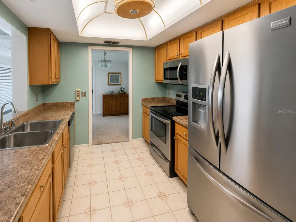 2942 MACALPIN DRIVE W Palm Harbor, FL 34684