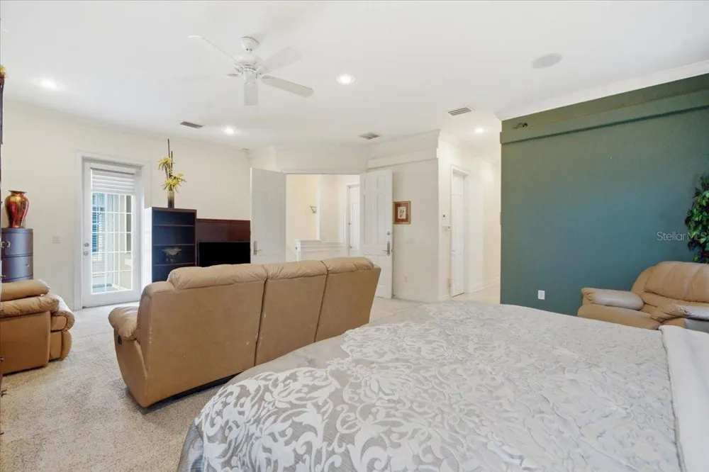 19402 JACOBS RIVER RUN Lutz, FL 33559