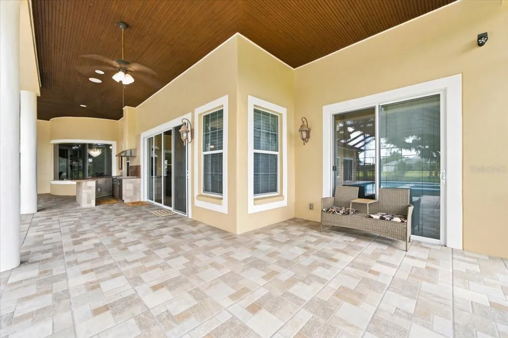 19402 JACOBS RIVER RUN Lutz, FL 33559