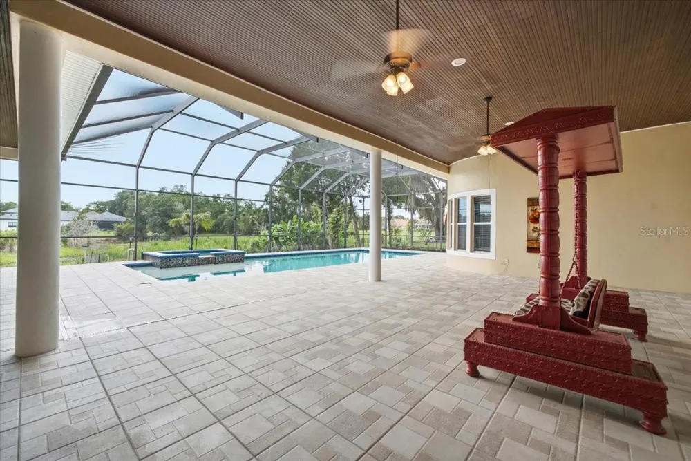 19402 JACOBS RIVER RUN Lutz, FL 33559