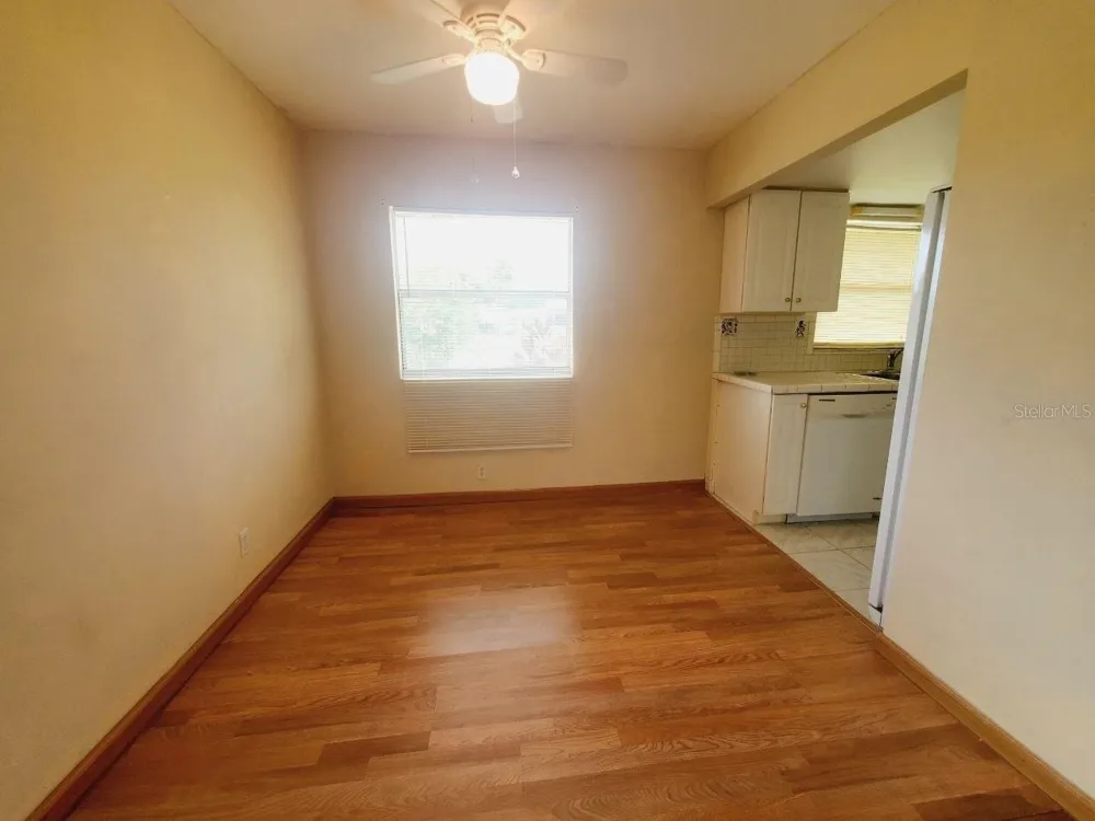 201 BEDFORD TRAIL #121 Sun City Center, FL 33573